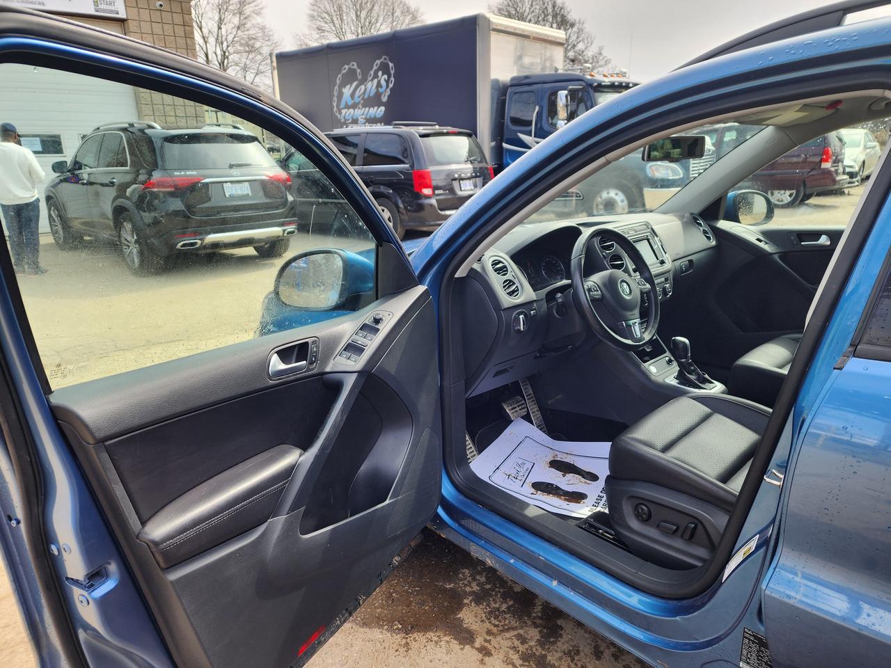 2017 Volkswagen Tiguan Wolfsburg l 75k KM | Clean & Well Maintained 🔥 Photo