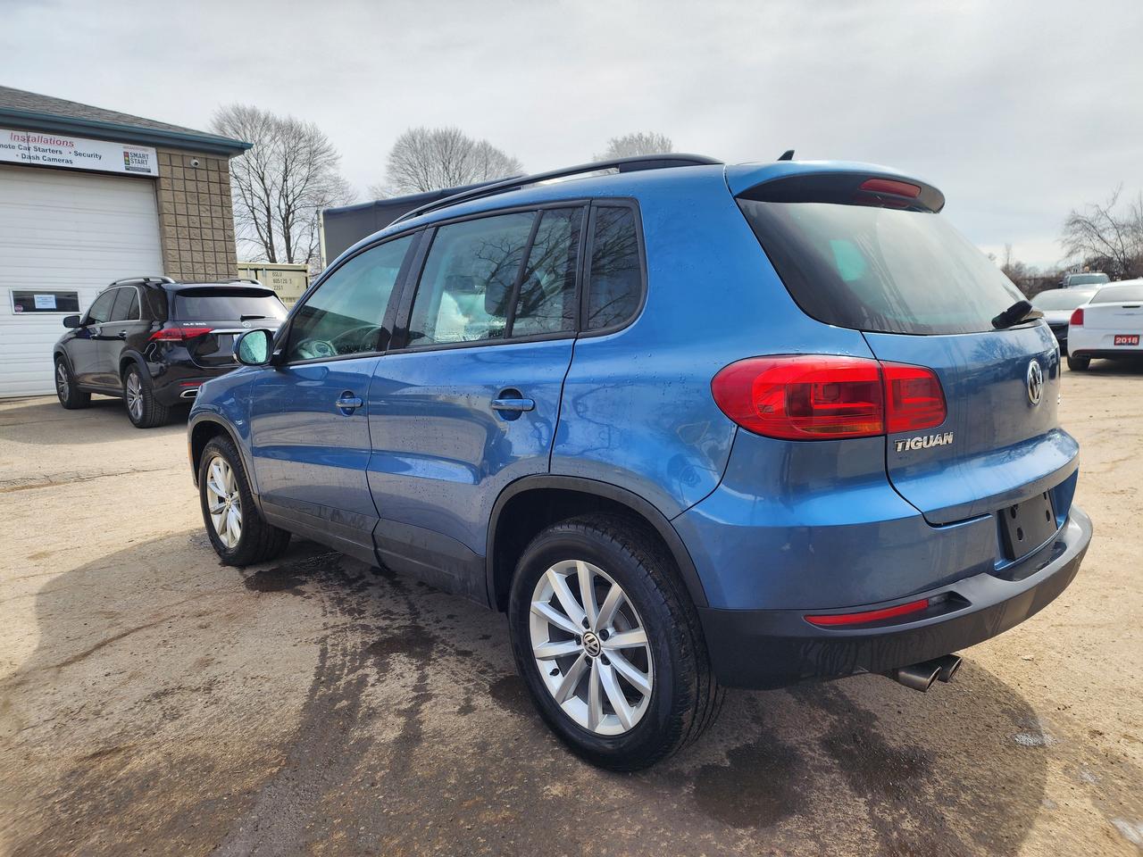 2017 Volkswagen Tiguan Wolfsburg l 75k KM | Clean & Well Maintained 🔥 Photo