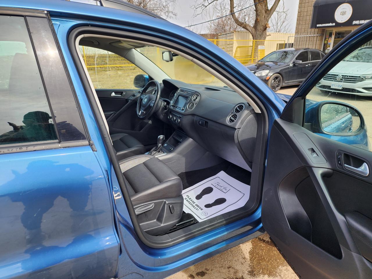 2017 Volkswagen Tiguan Wolfsburg l 75k KM | Clean & Well Maintained 🔥 Photo