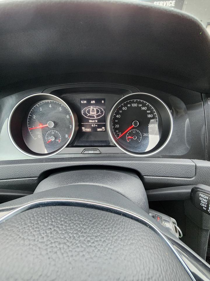 2021 Volkswagen Golf COMFORTLINE | Clean | Heated Seats | Great Value🔥 Photo