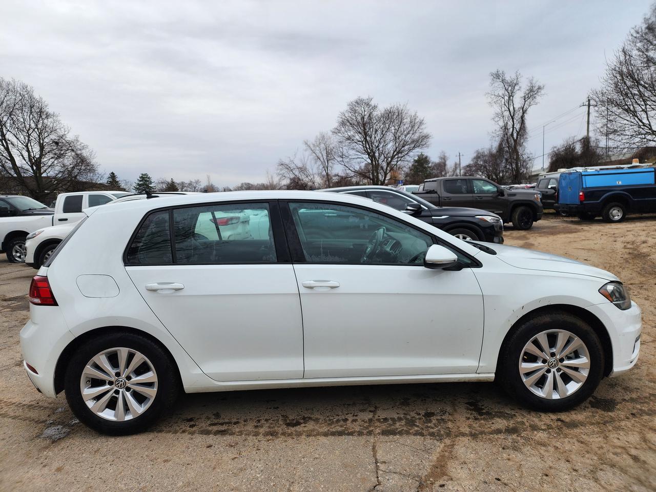 2021 Volkswagen Golf COMFORTLINE | Clean | Heated Seats | Great Value🔥 Photo