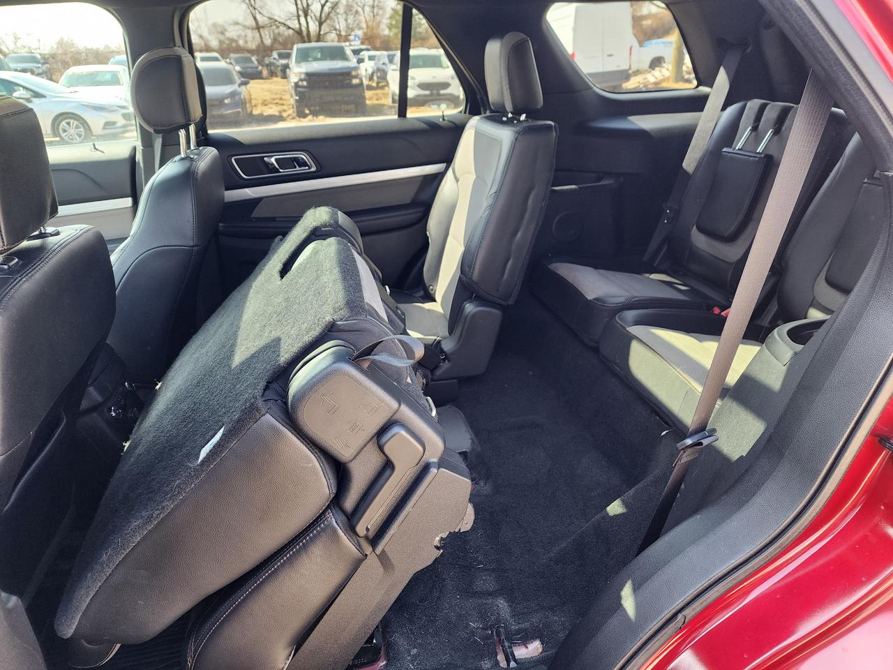 2017 Ford Explorer XLT l Mint | 7 Passenger l Family SUV l 🔥 Photo