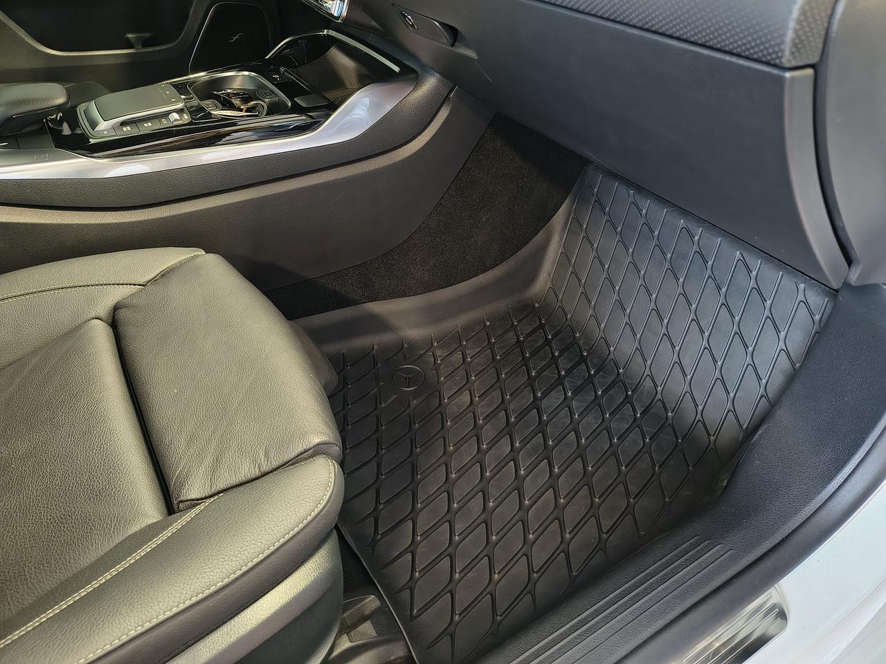 2021 Mercedes-Benz A-Class AMG A 35 Photo