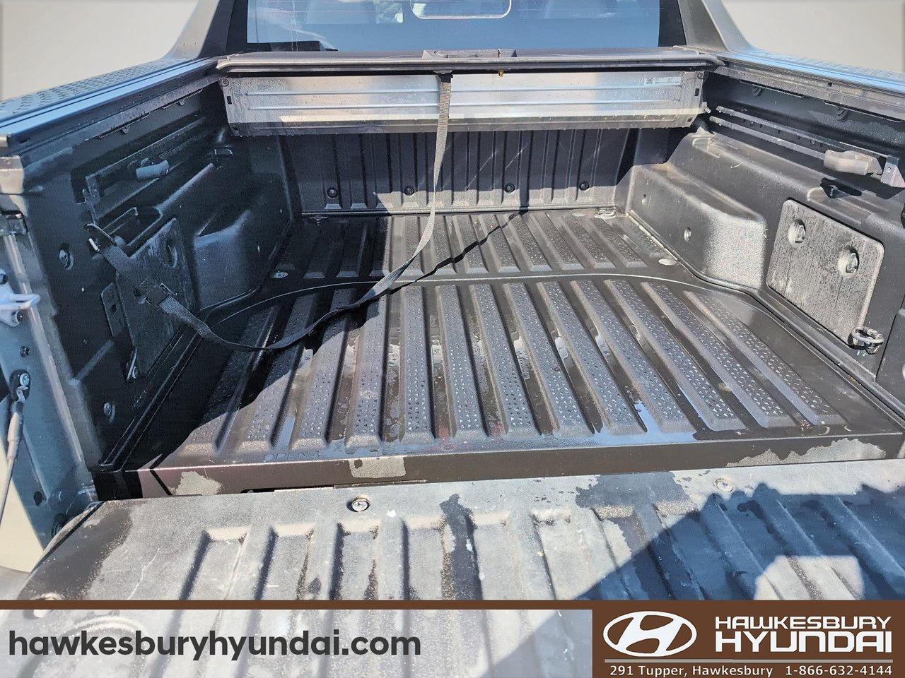 2025 Hyundai Santa Cruz Ultimate Photo