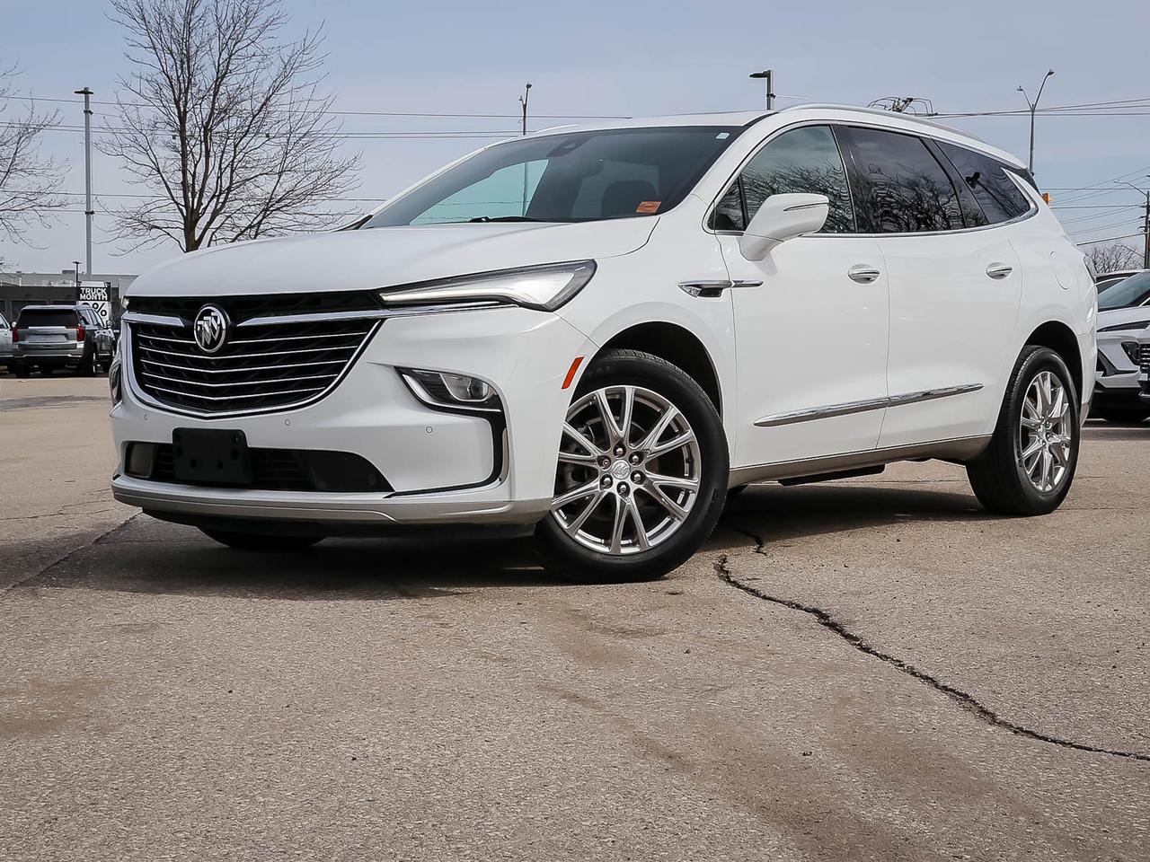 2022 Buick Enclave Essence Photo