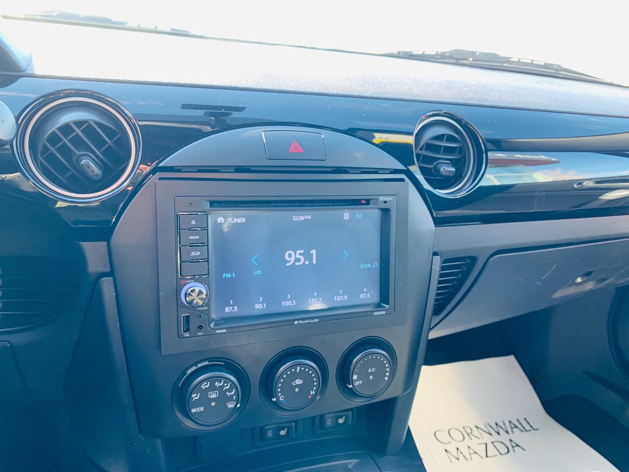 2006 Mazda MX-5 GT (M6) 2dr Convertible Photo