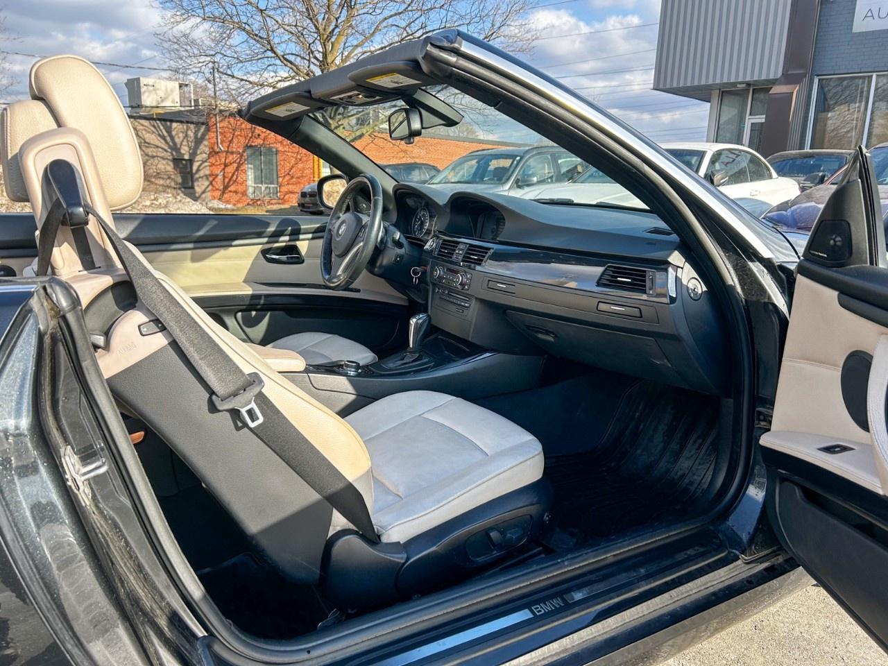 2013 BMW 3 Series 2dr Cabriolet 328i RWD Photo