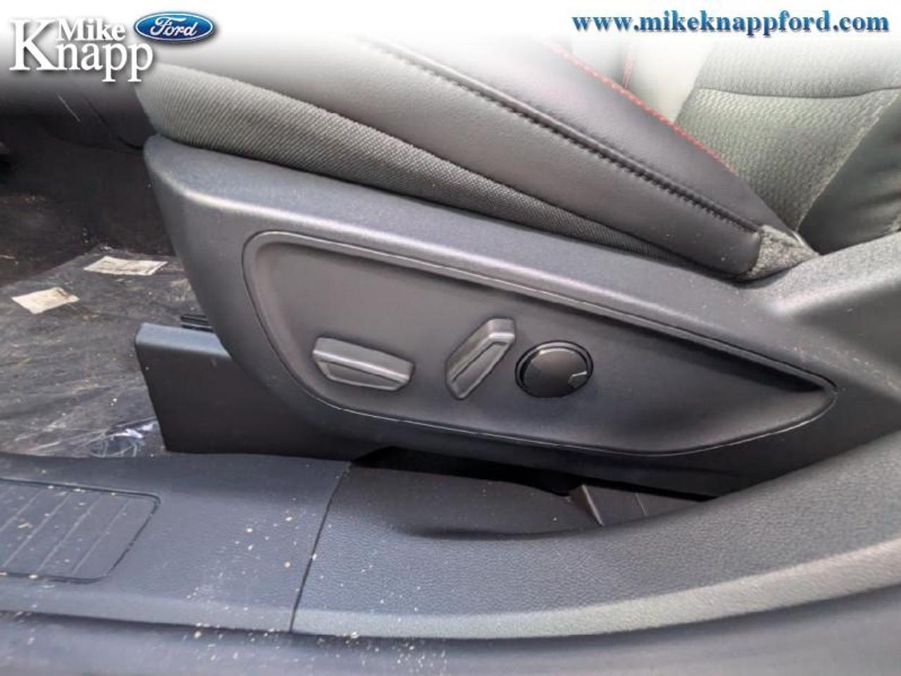 2025 Ford Escape ST-Line Photo