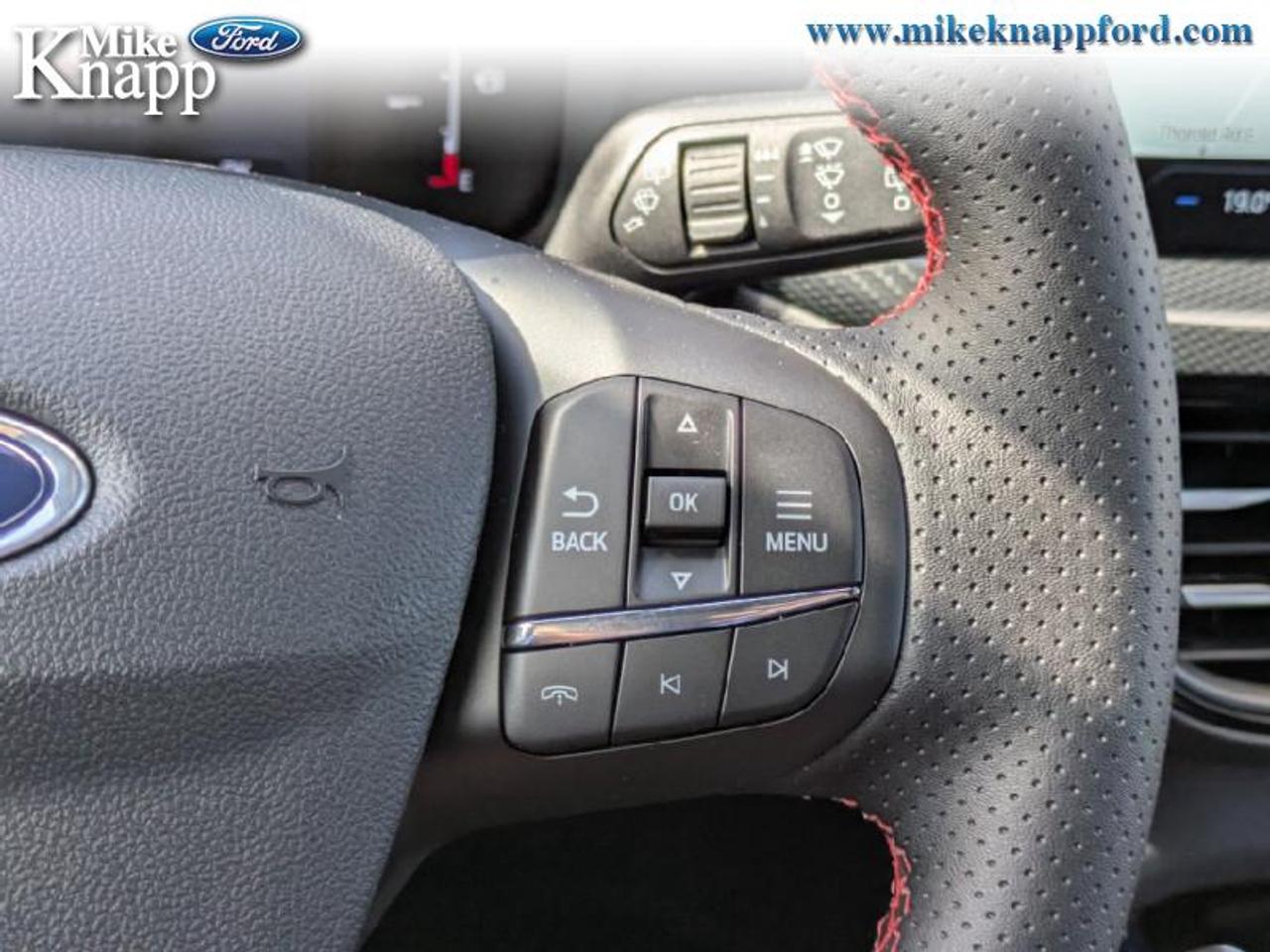 2025 Ford Escape ST-Line Photo