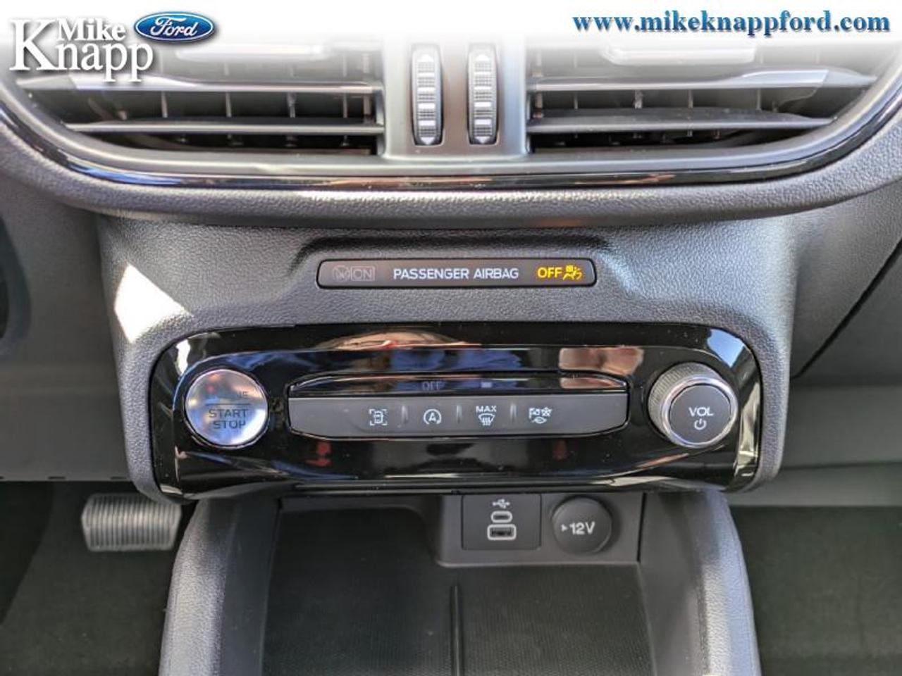 2025 Ford Escape ST-Line Photo