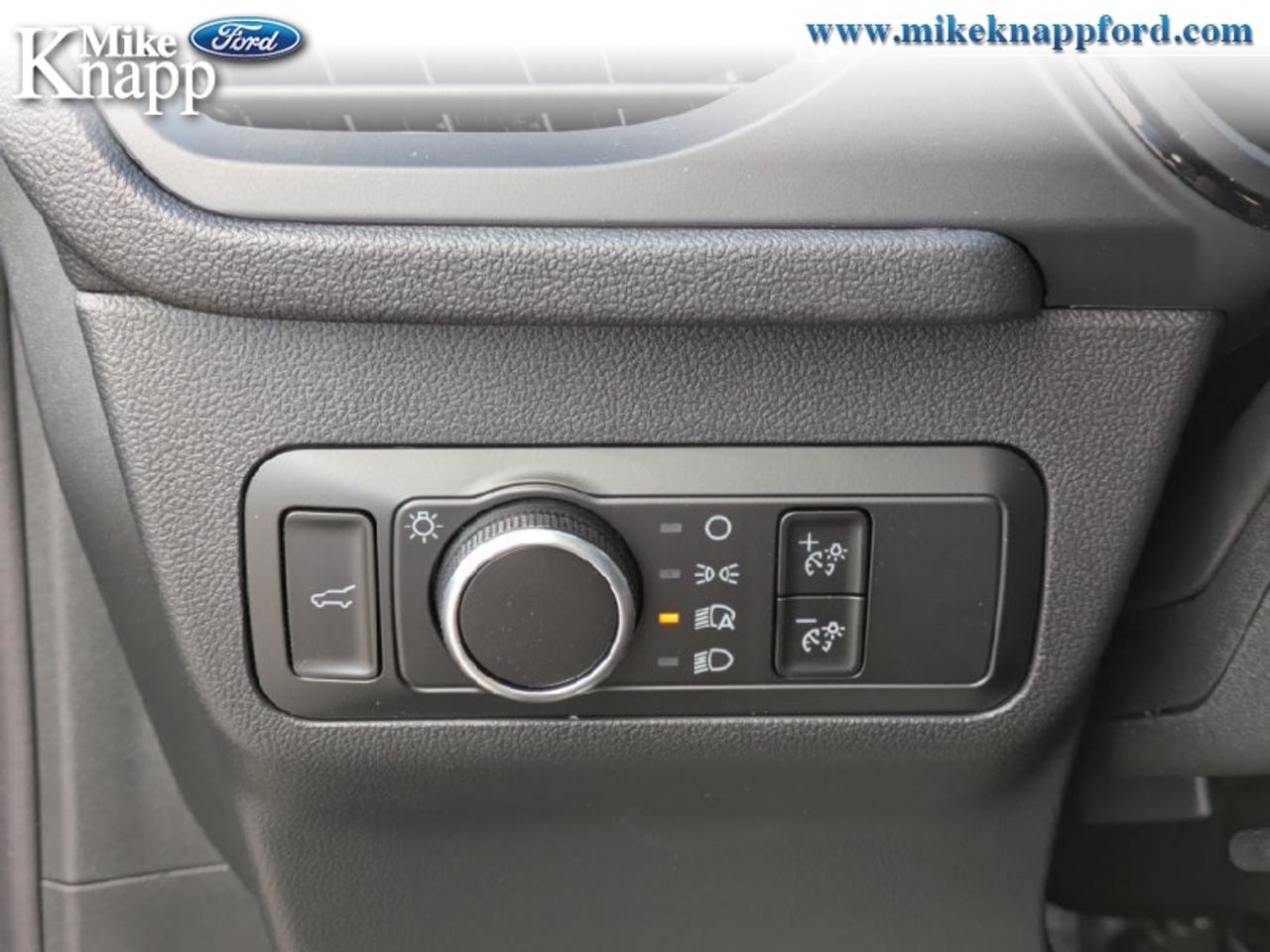 2025 Ford Escape ST-Line Photo