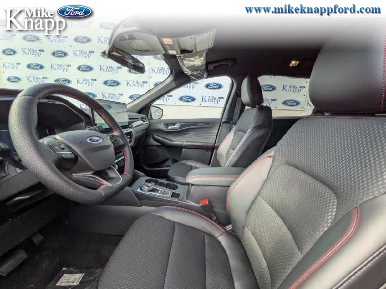 2025 Ford Escape ST-Line Photo