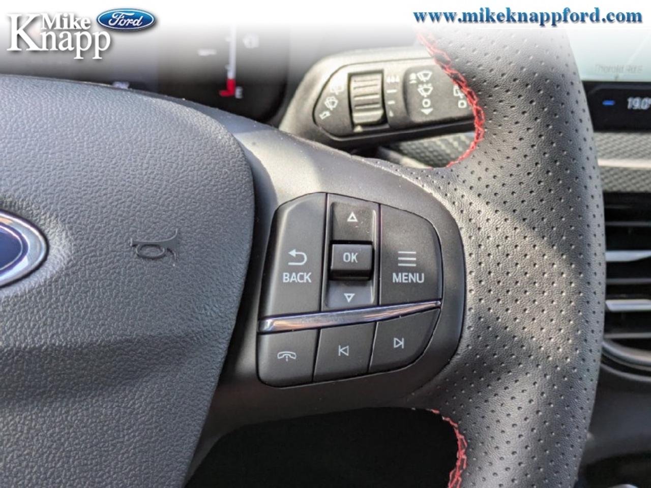 2025 Ford Escape ST-Line Photo