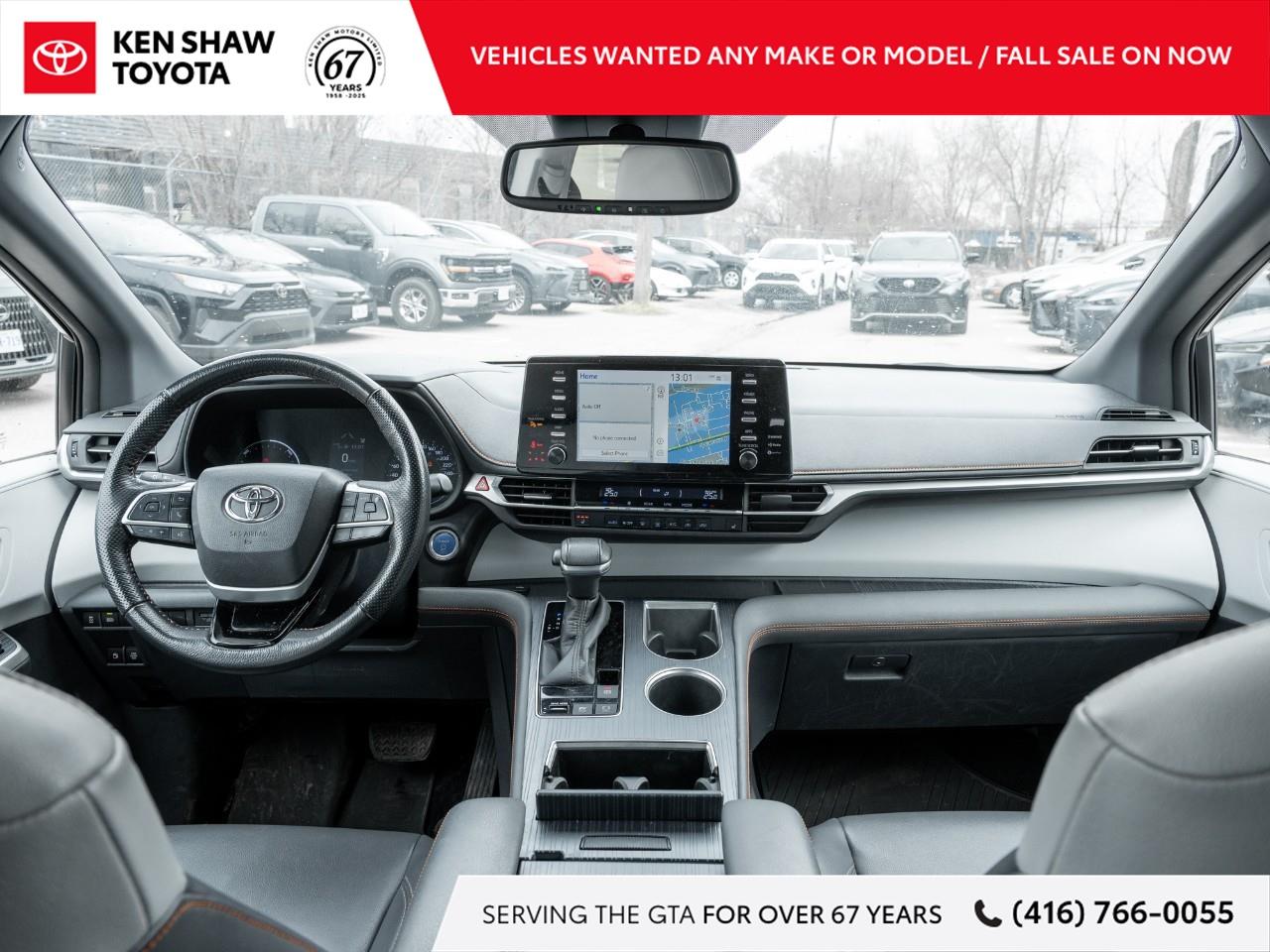 2022 Toyota Sienna XSE 7-Passenger 4dr Front-Wheel Drive Passenger Van Photo