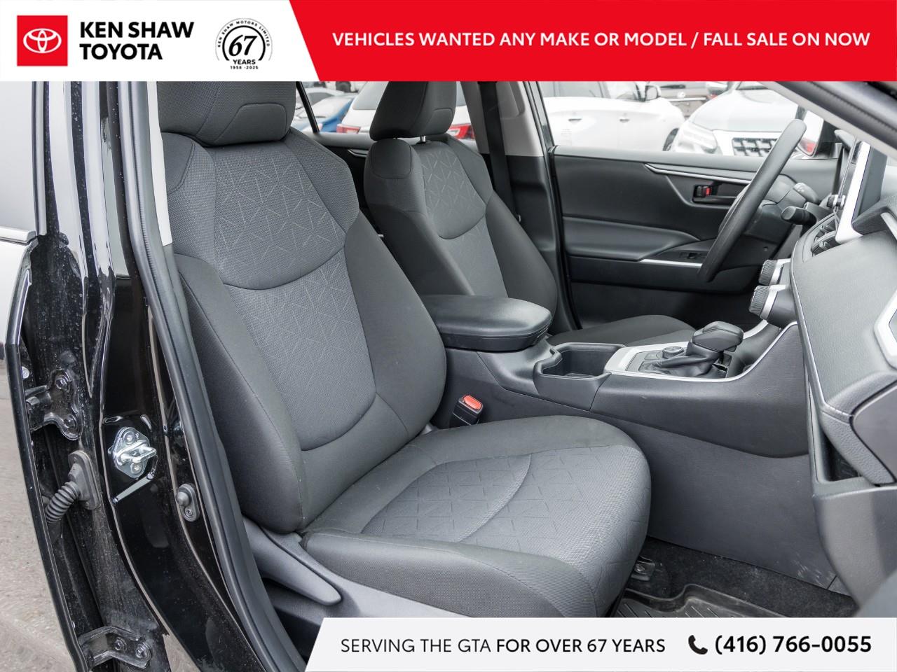 2025 Toyota RAV4 Hybrid LE 4dr All-Wheel Drive Photo