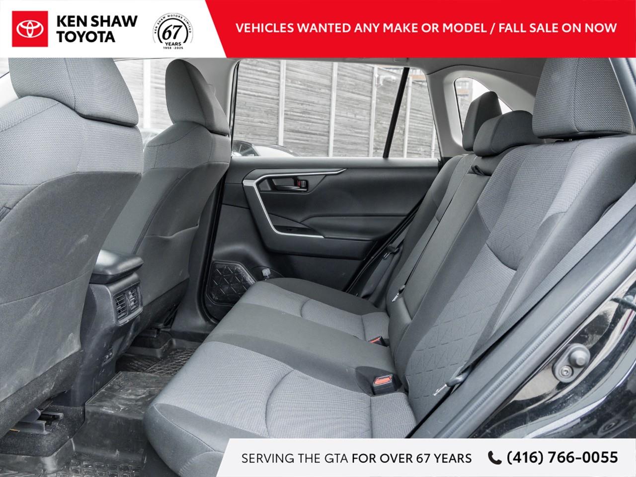 2025 Toyota RAV4 Hybrid LE 4dr All-Wheel Drive Photo