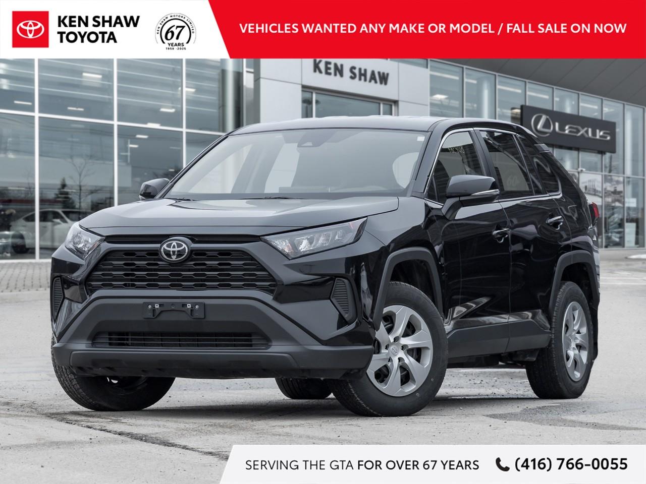 2023 Toyota RAV4 LE 4dr All-wheel Drive Photo0