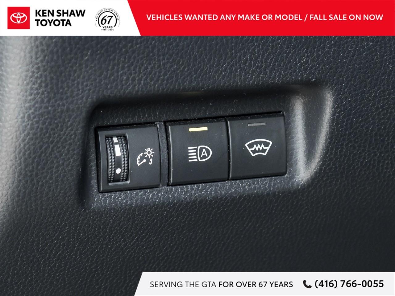 2023 Toyota RAV4 LE 4dr All-wheel Drive Photo