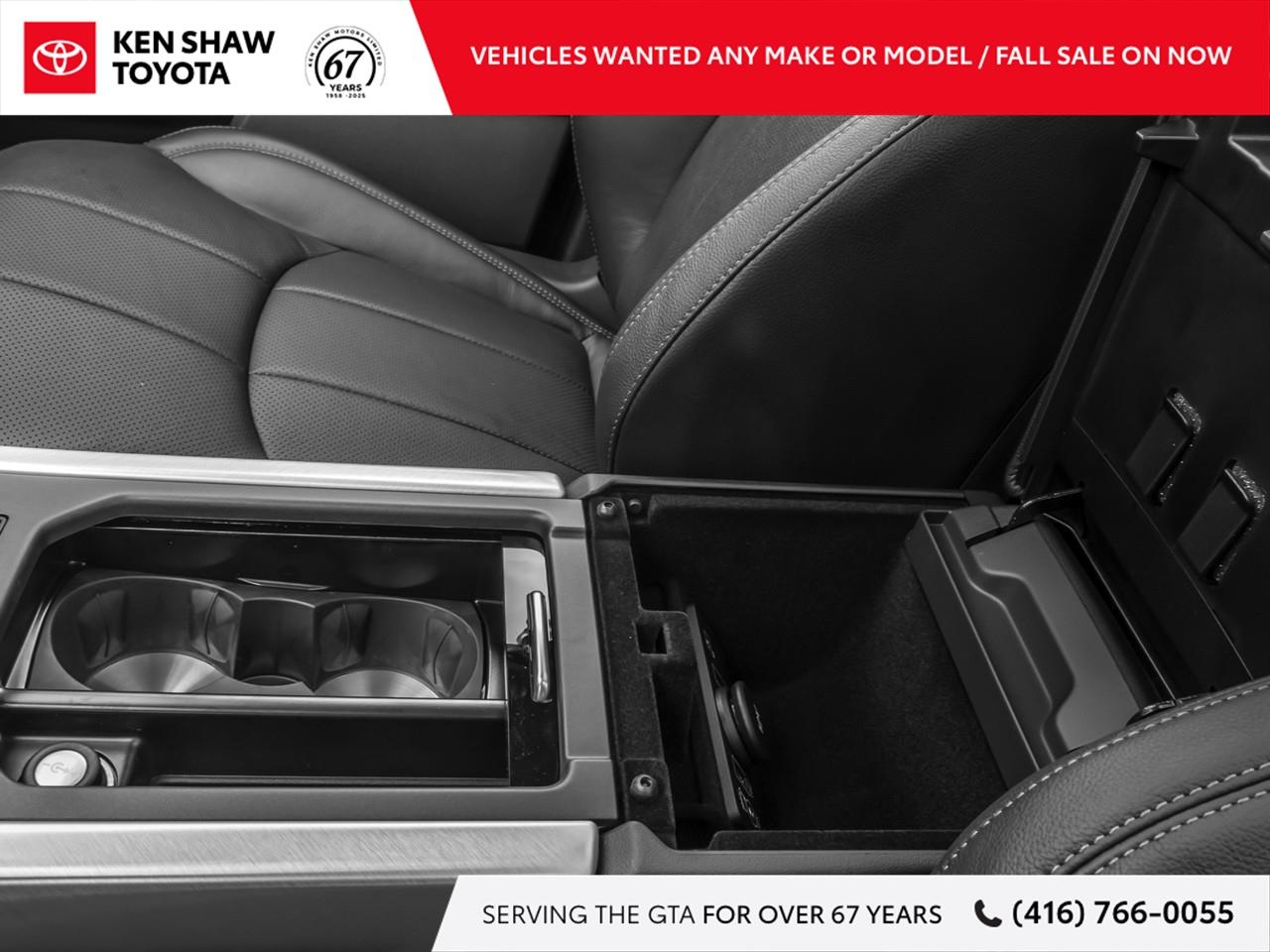 2017 Land Rover Range Rover Evoque HSE DYNAMIC 4x4 5-Door Photo