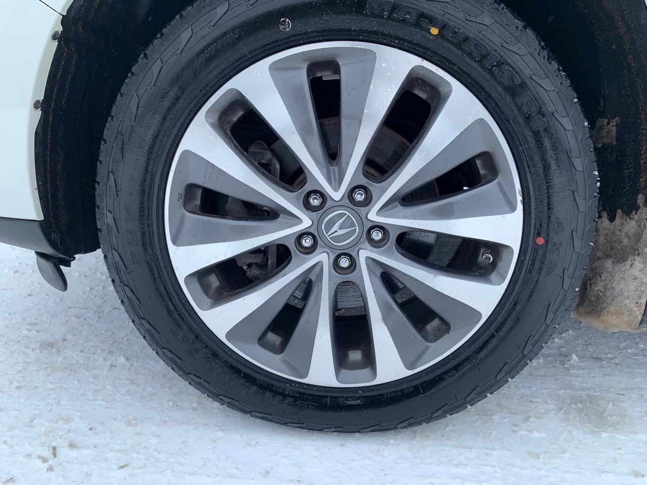 2015 Acura MDX Navigation Package 4dr SH-AWD Photo