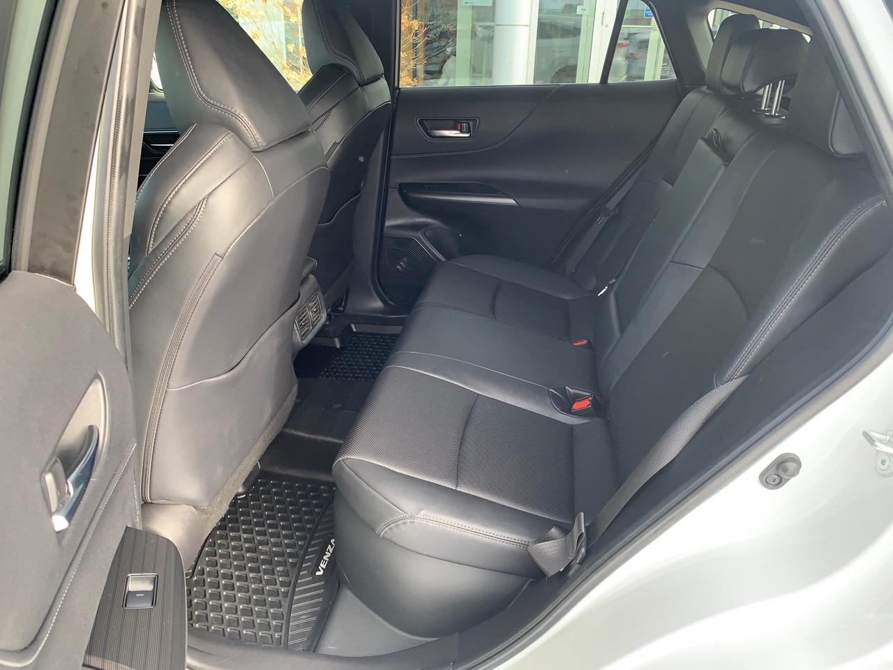 2021 Toyota Venza XLE 4dr All-Wheel Drive Photo