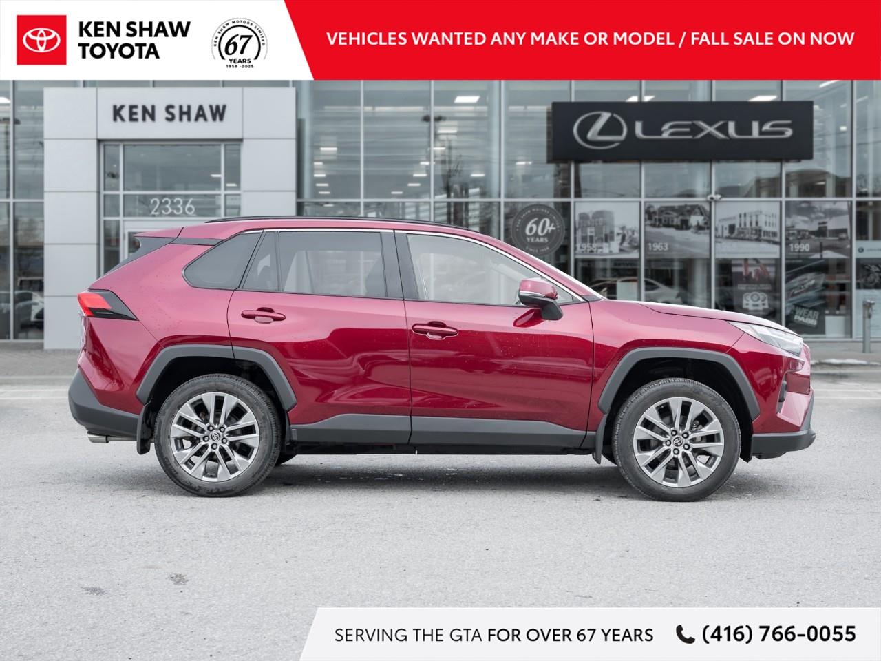 2022 Toyota RAV4 XLE 4dr All-wheel Drive Photo