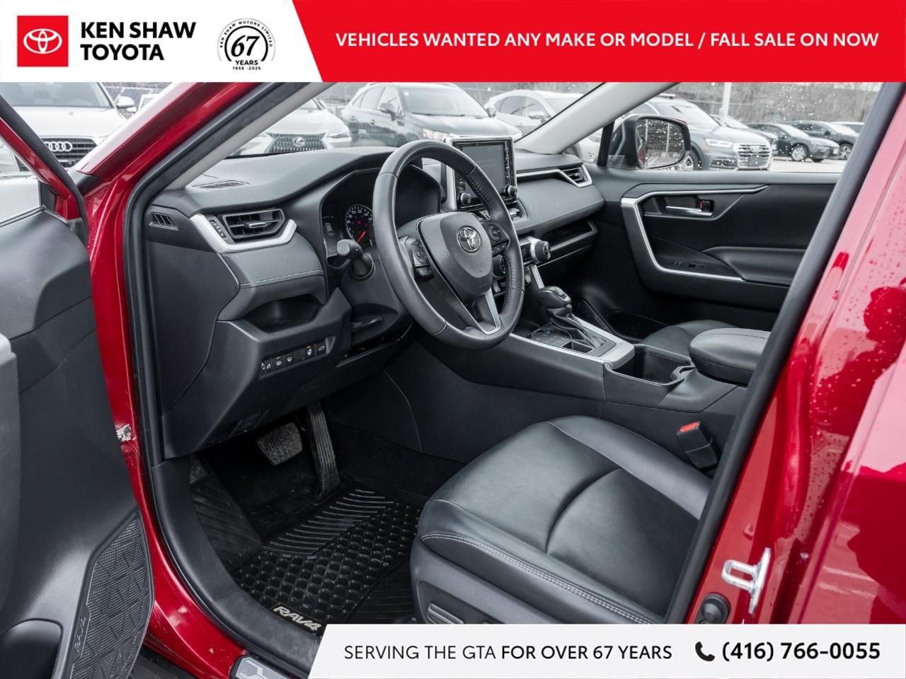 2022 Toyota RAV4 XLE 4dr All-wheel Drive Photo