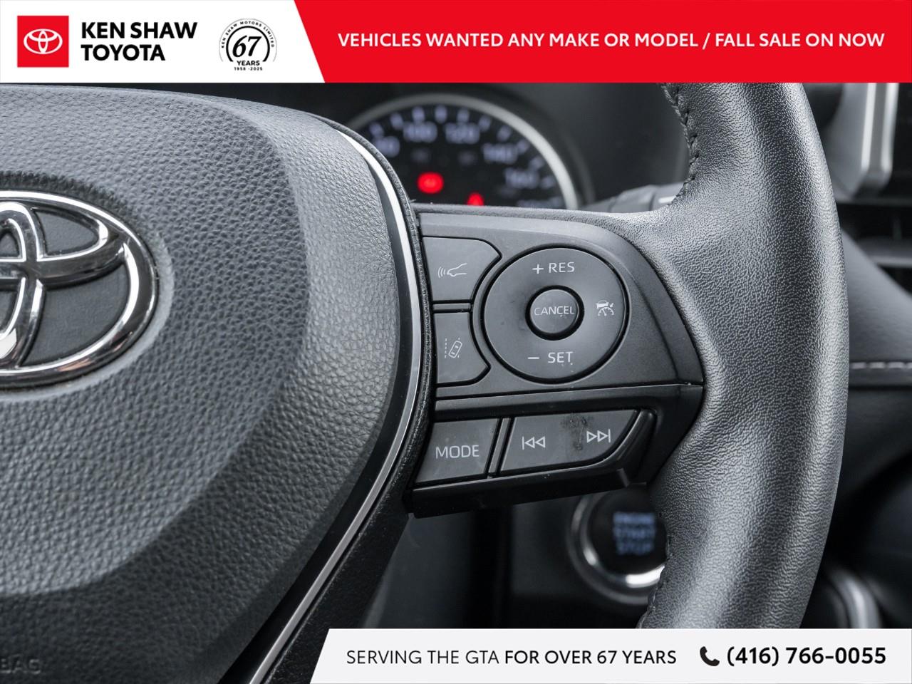 2022 Toyota RAV4 XLE 4dr All-wheel Drive Photo