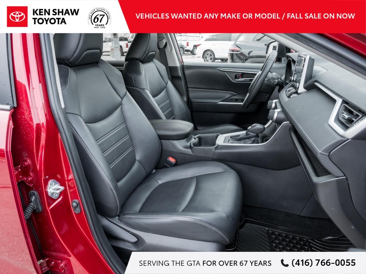 2022 Toyota RAV4 XLE 4dr All-wheel Drive Photo