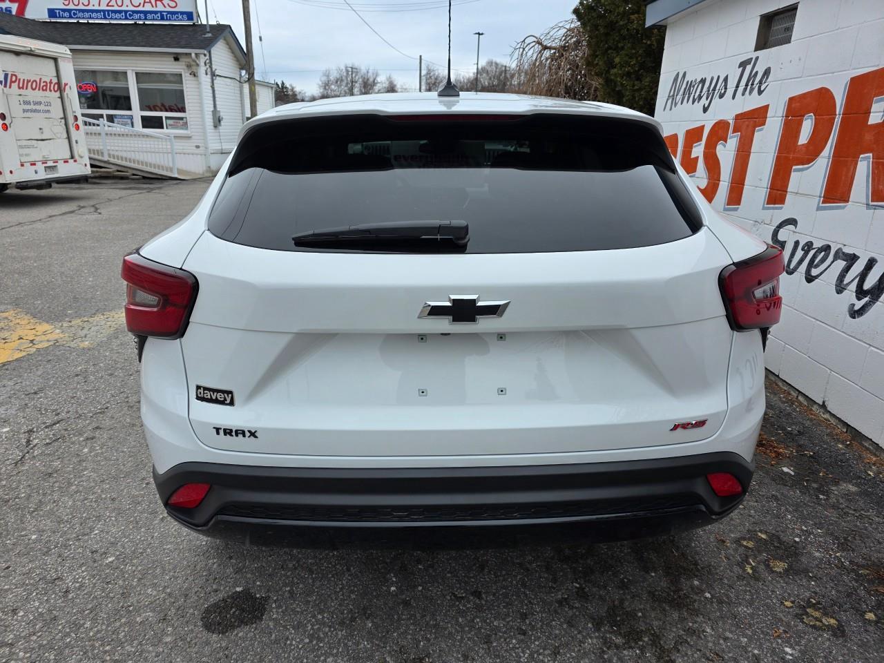 2024 Chevrolet Trax 1RS 4dr Front-Wheel Drive Photo