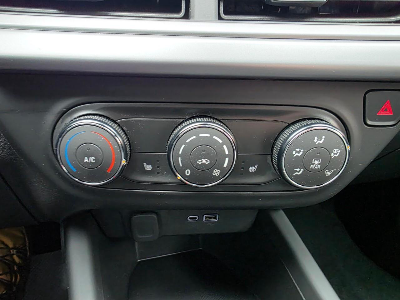 2024 Chevrolet Trax 1RS 4dr Front-Wheel Drive Photo