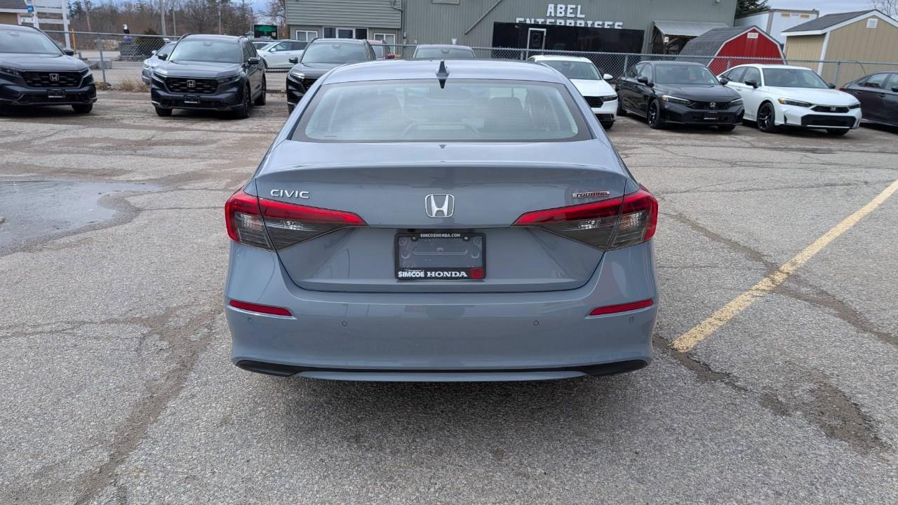 2022 Honda Civic Touring 4dr Sedan Photo3
