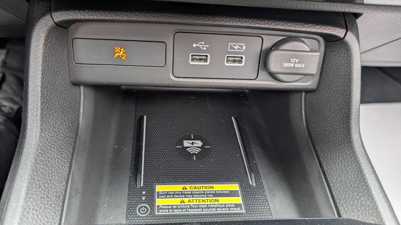 2022 Honda Civic Touring 4dr Sedan Photo