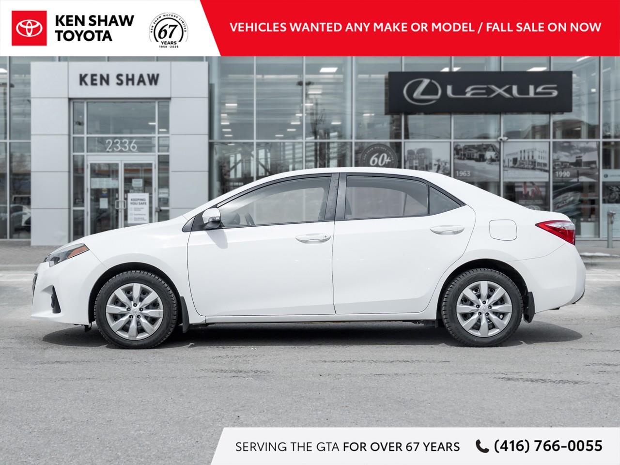 2016 Toyota Corolla S (CVT) 4dr Sedan Photo2