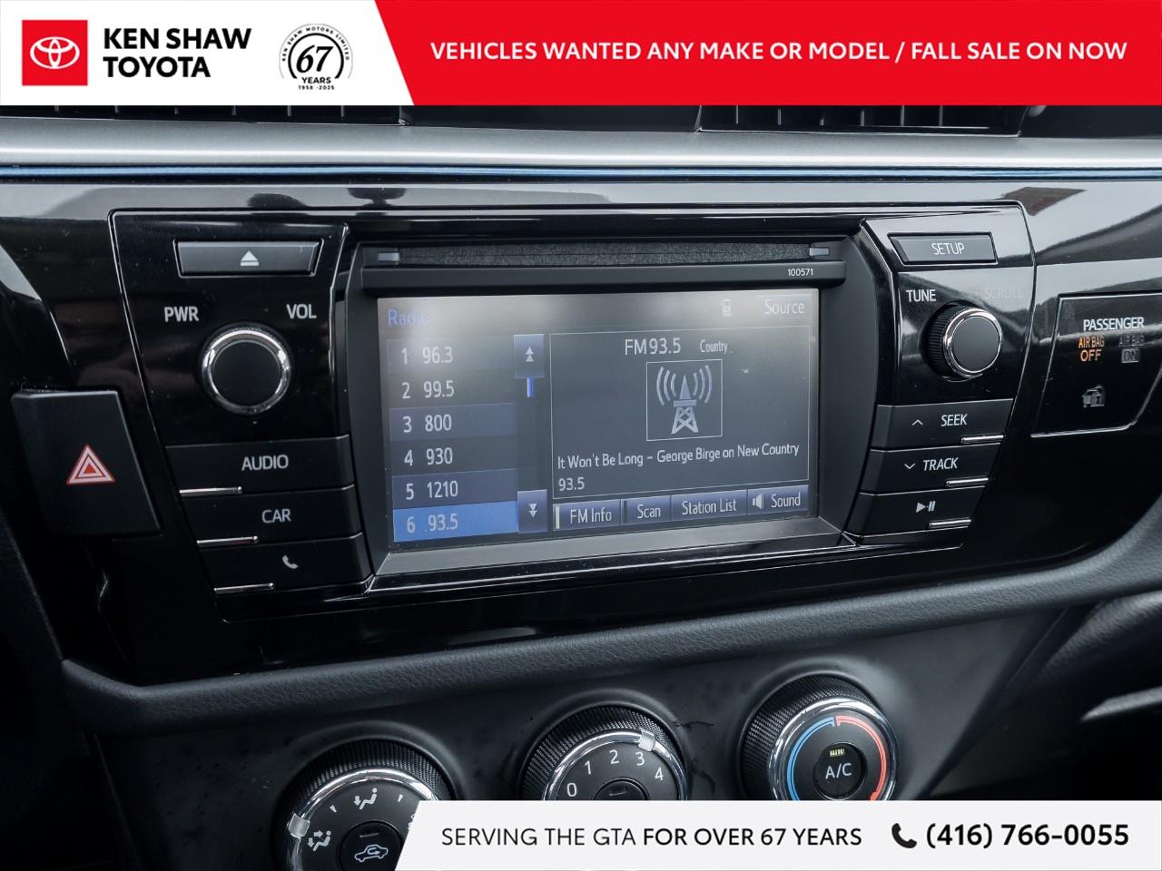 2016 Toyota Corolla S (CVT) 4dr Sedan Photo
