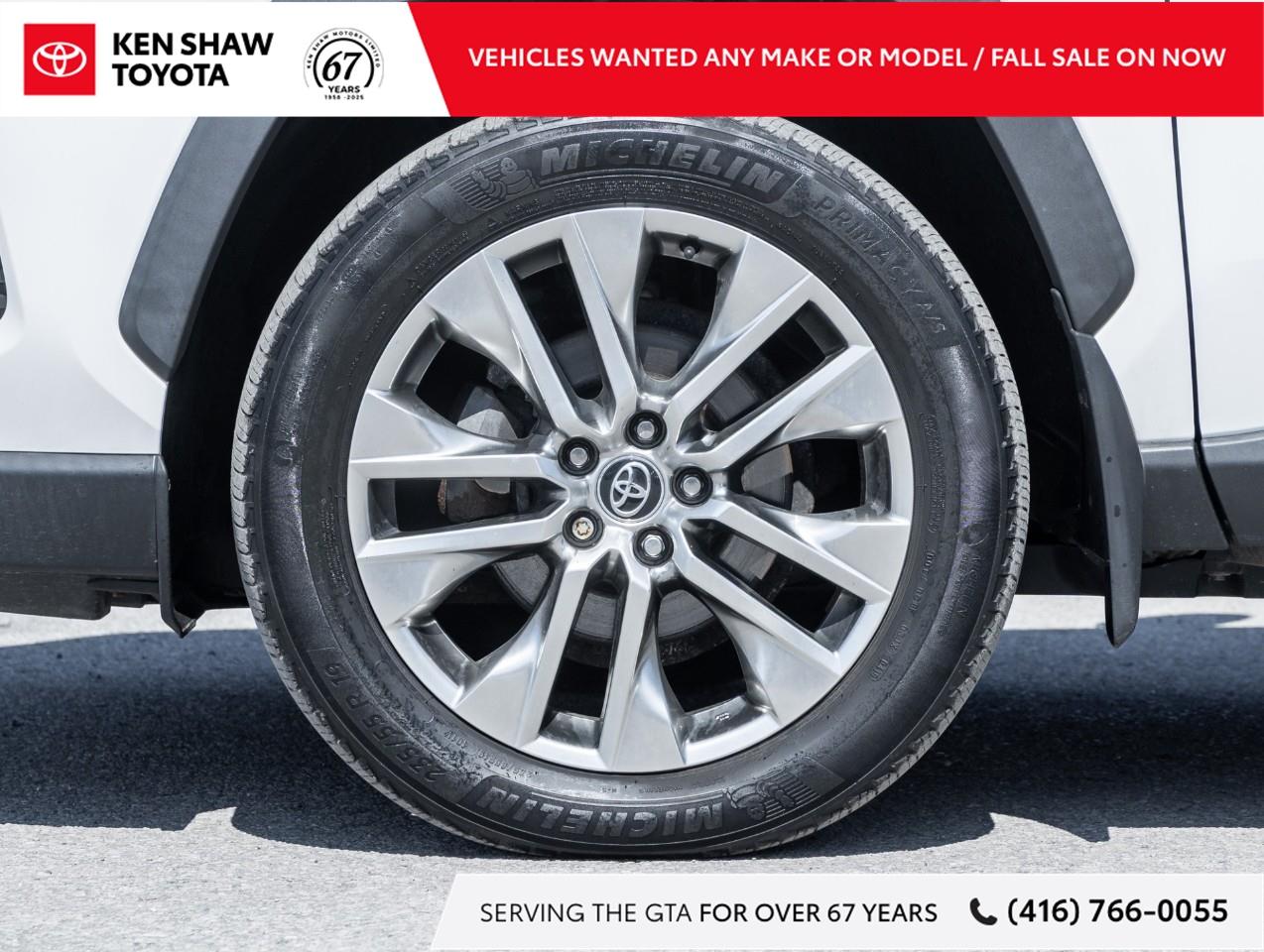 2019 Toyota RAV4 XLE 4dr All-wheel Drive Photo
