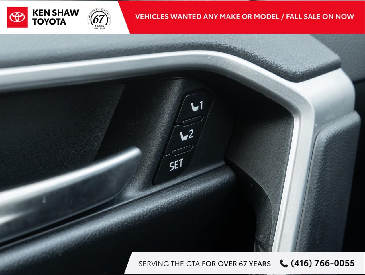 2019 Toyota RAV4 XLE 4dr All-wheel Drive Photo