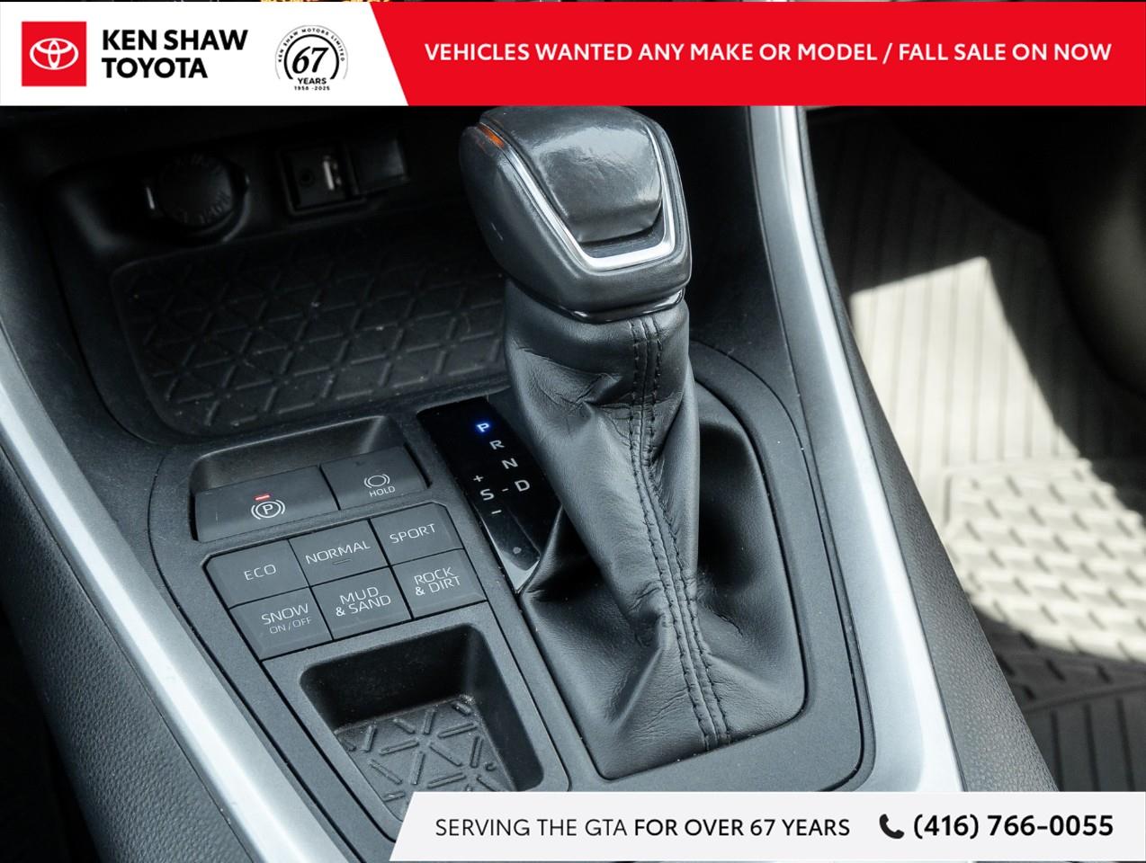 2019 Toyota RAV4 XLE 4dr All-wheel Drive Photo