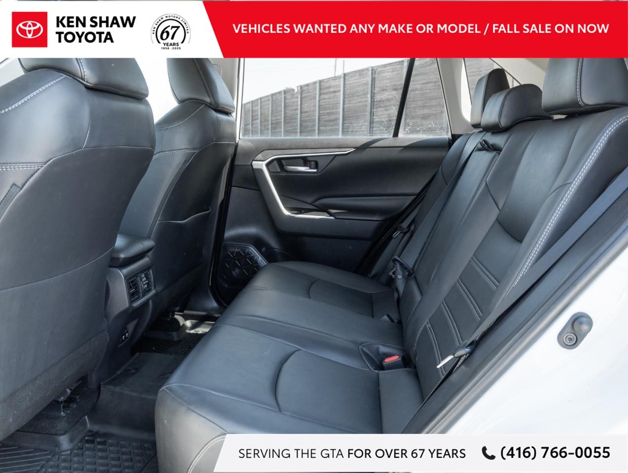 2019 Toyota RAV4 XLE 4dr All-wheel Drive Photo