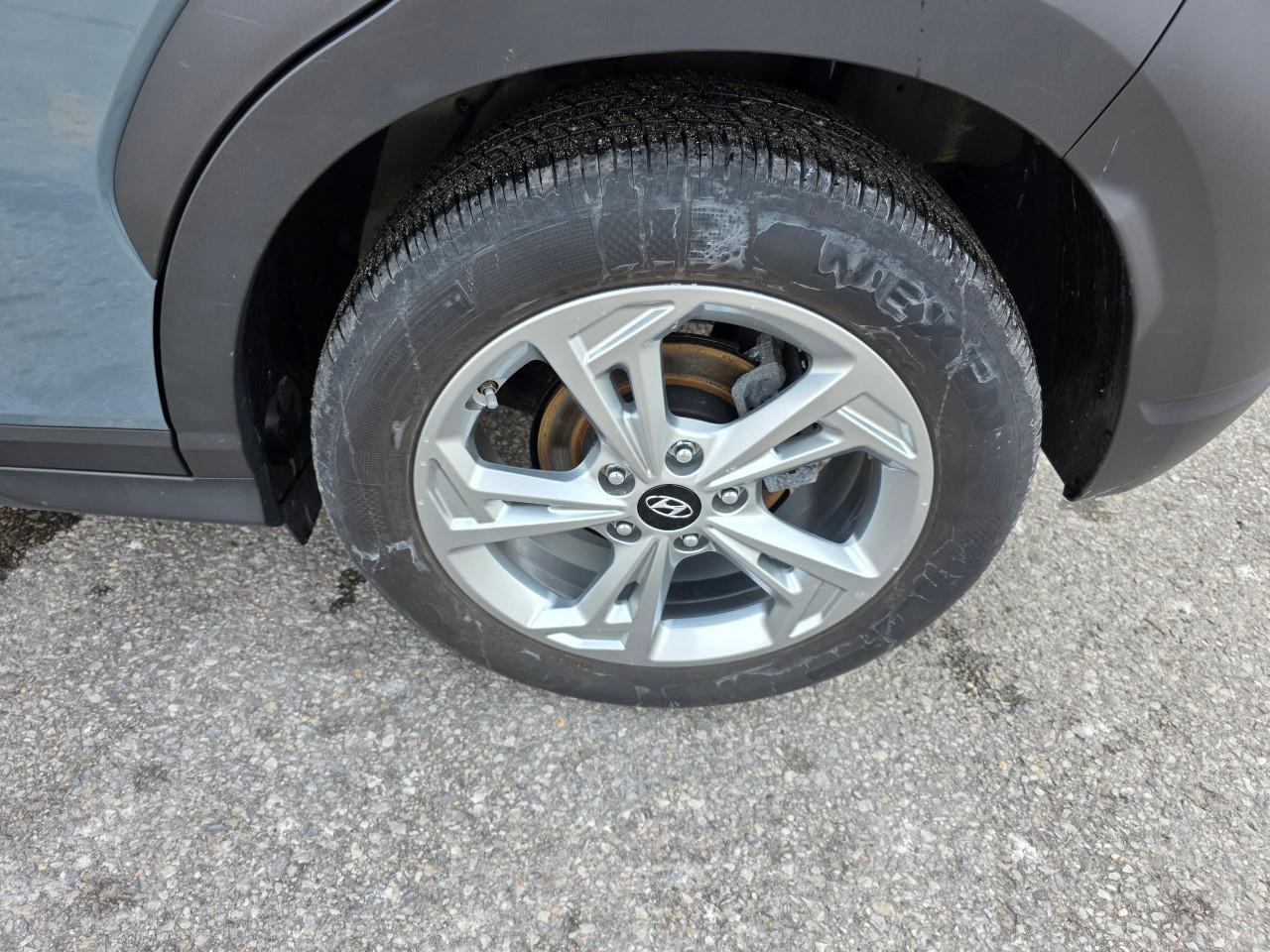 2022 Hyundai KONA 2.0L Preferred 4dr Front-Wheel Drive Photo