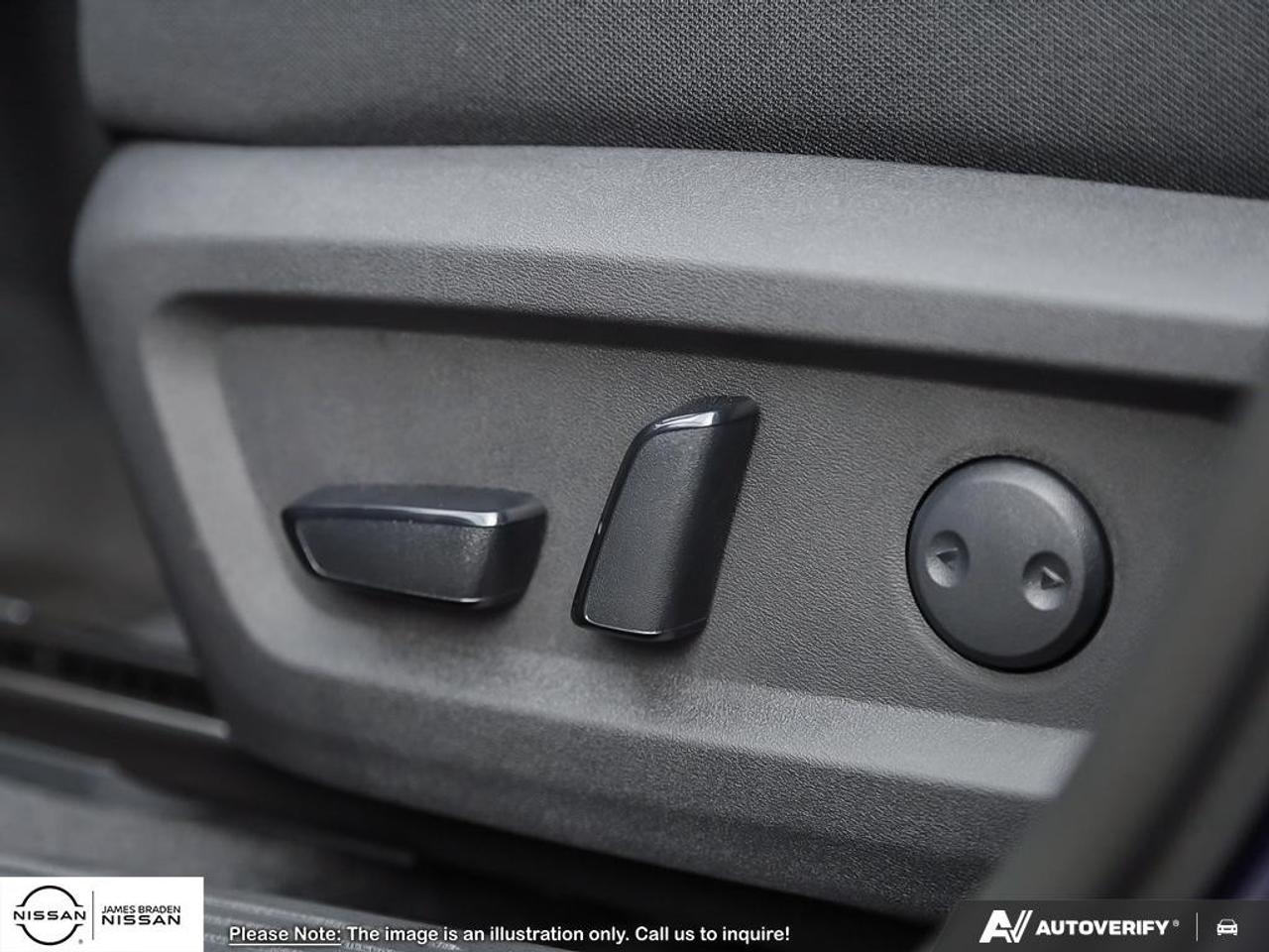 2026 Nissan Rogue AWD SV Moonroof Photo