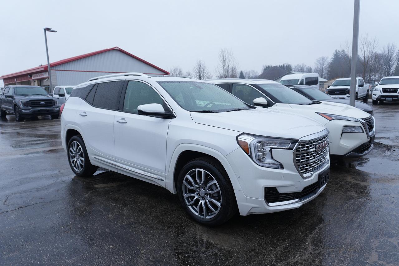 2024 GMC Terrain Denali AWD 4DR Photo