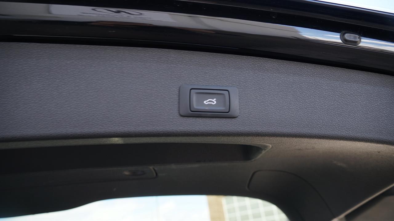 2015 Audi Q5 3.0L TDI Technik / NAV / CAM / B&O SOUND / BLIS Photo