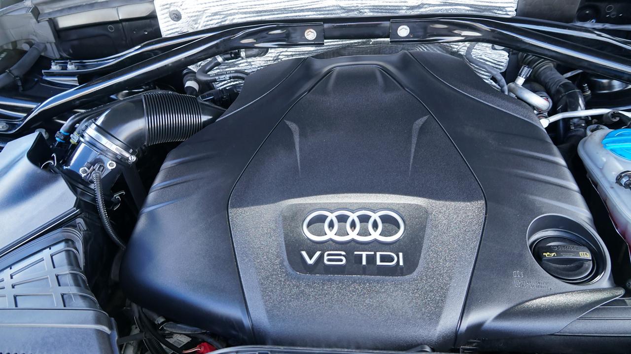 2015 Audi Q5 3.0L TDI Technik / NAV / CAM / B&O SOUND / BLIS Photo