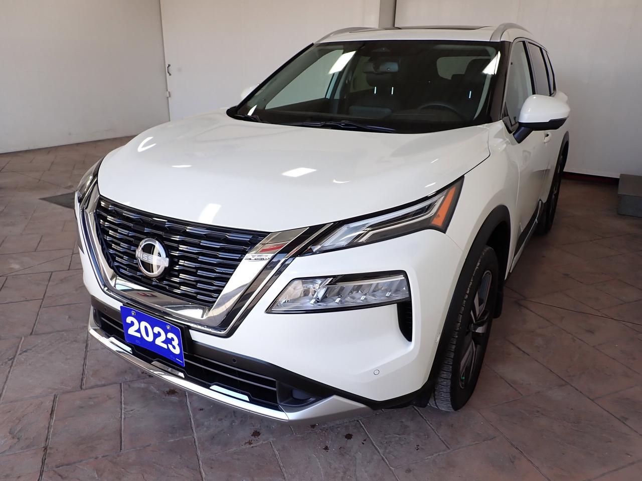 2023 Nissan Rogue Platinum AWD LEATHER NAVI SUNROOF Photo