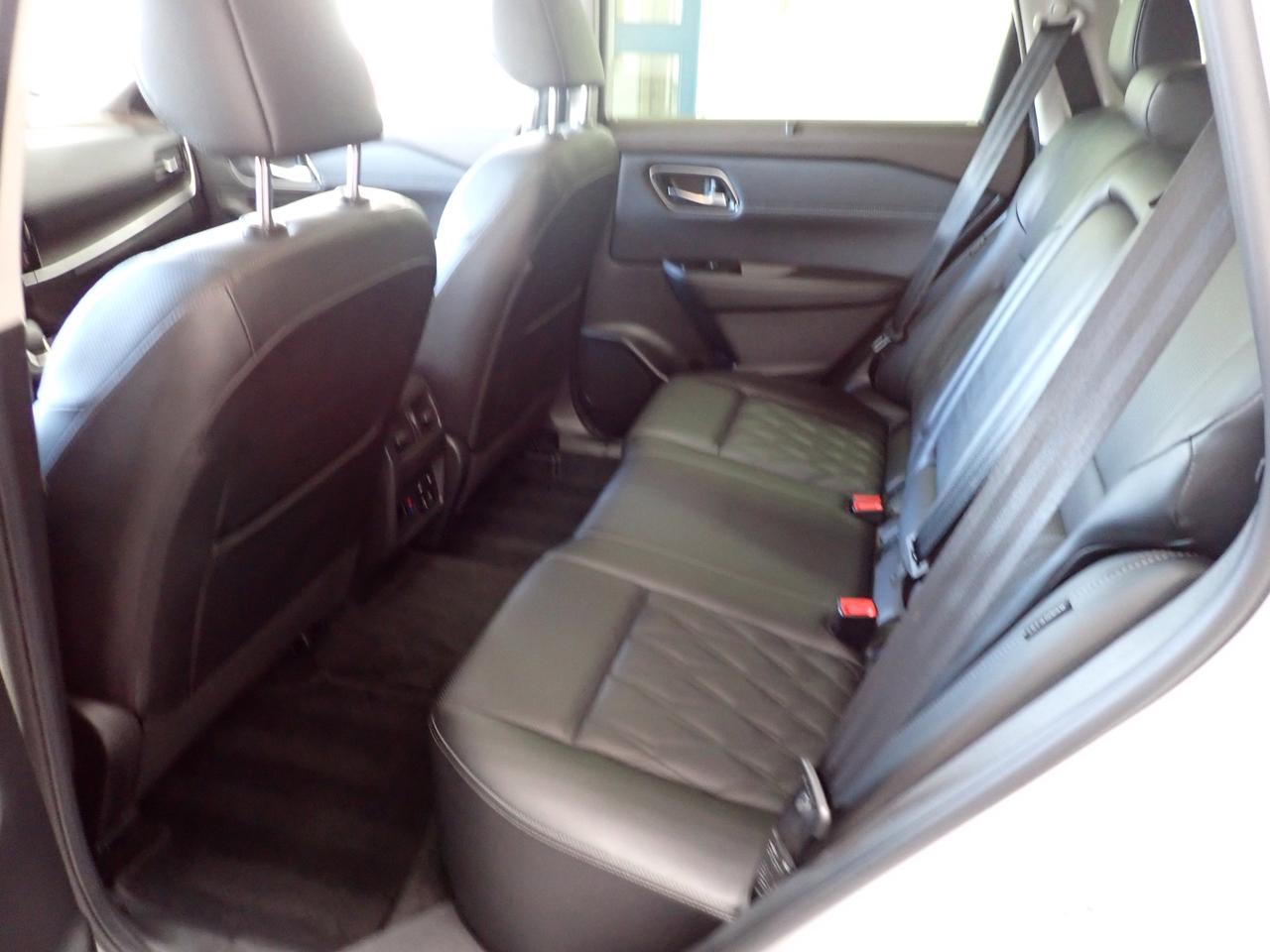 2023 Nissan Rogue Platinum AWD LEATHER NAVI SUNROOF Photo