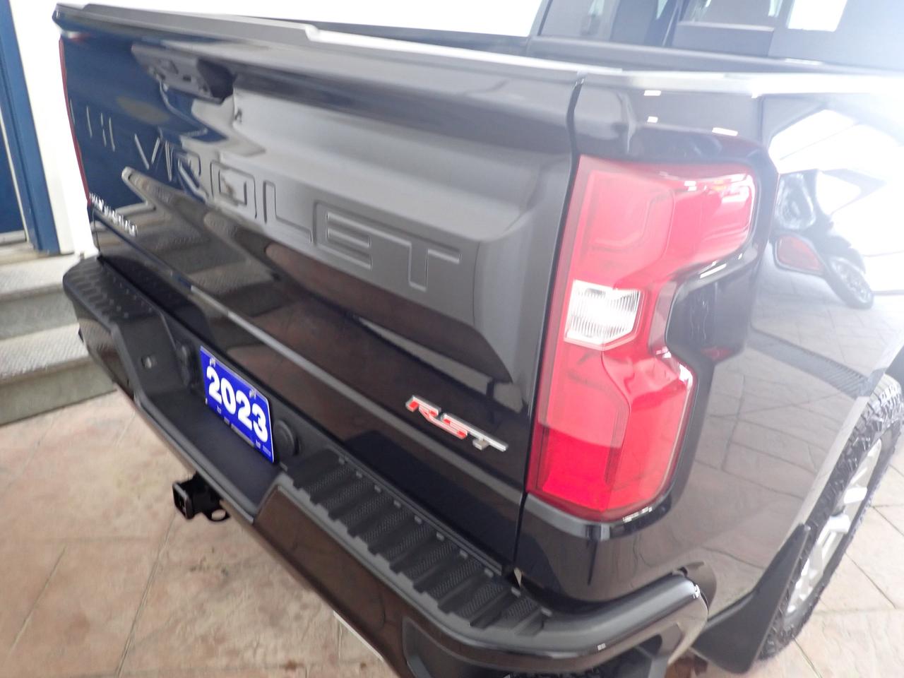 2023 Chevrolet Silverado 1500 RST 4WD Crew Cab Photo