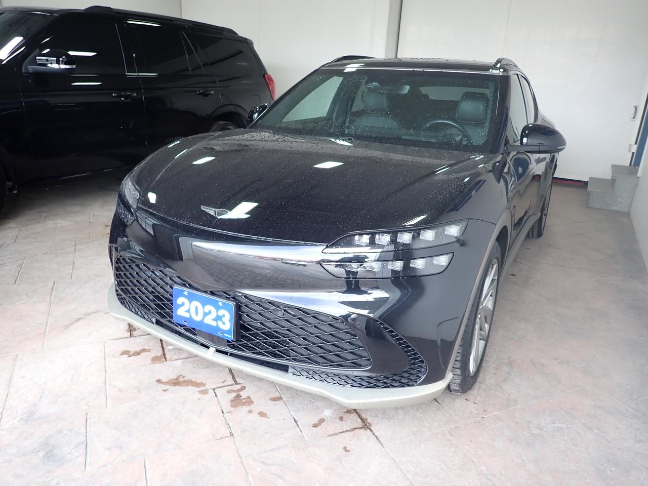 2023 Genesis GV60 Advanced AWD *ELECTRIC* LEATHER NAVI SUNROOF Photo