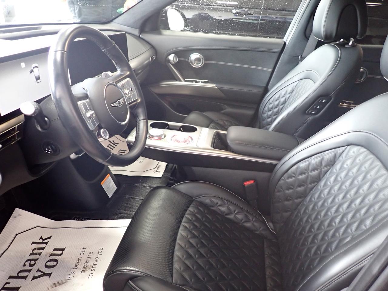 2023 Genesis GV60 Advanced AWD *ELECTRIC* LEATHER NAVI SUNROOF Photo