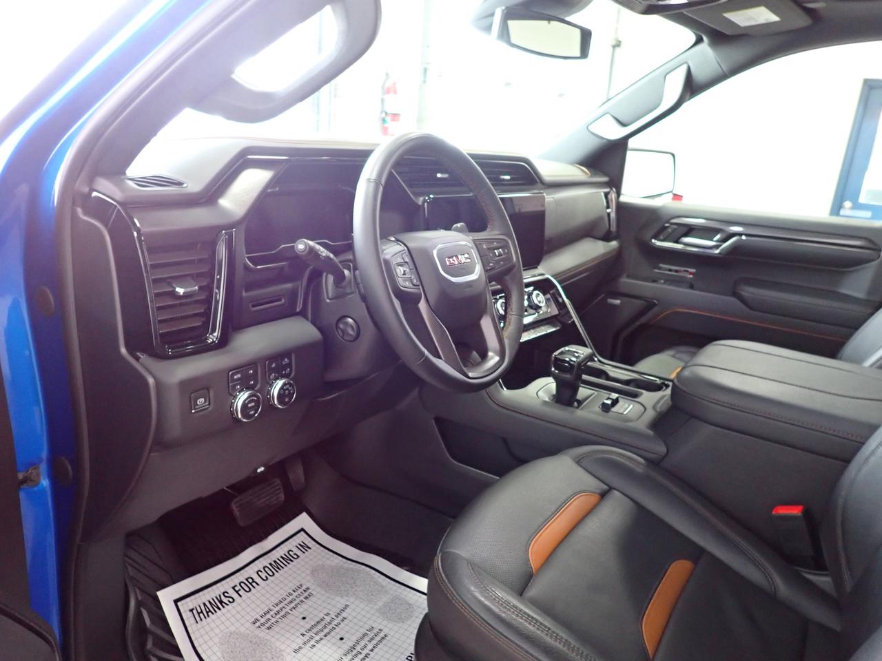 2024 GMC Sierra 1500 AT4 CREW CAB AT4 *DIESEL* LEATHER NAVI SUNROOF Photo